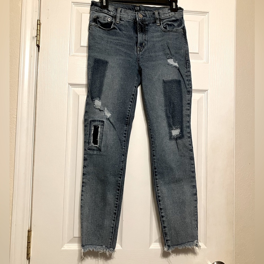 Gap women’s 1969 Regular True Skinny distressed patchwork frayed leg jeans 26